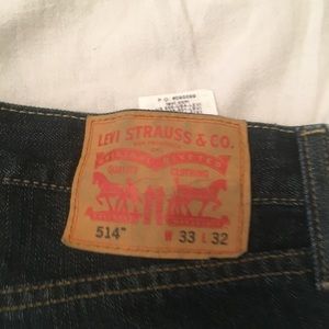 Levi’s 514 straight leg jeans